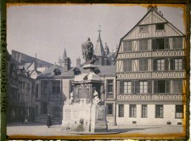 Image représentant La place de la Pucelle