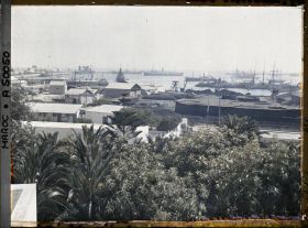 Image représentant Vue du port prise depuis le palais de la résidence générale