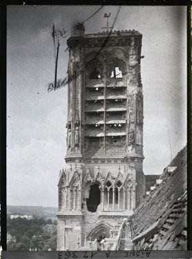 Image représentant Le clocher marmité de la cathédrale Saint-Gervais-et-Saint-Protais