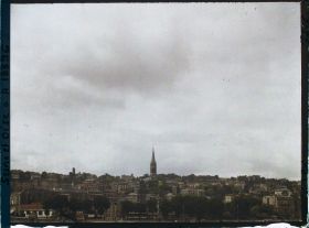 Image représentant Vue vers Saint-Cloud, à 13h 15, le ciel