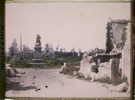 Image représentant France, Fresnes en Woëvre, Statue du Général Margueritte