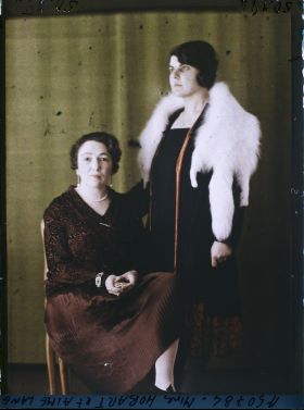 Image représentant Madame Aimé Lang et madame HobartHobart