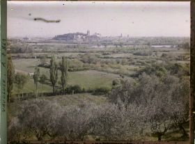 Image représentant Vue générale d'Avignon prise du fort Saint-André à Villeneuve-lez-Avignon