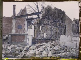 Image représentant Ruines de l'école des filles (?)