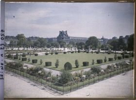 Image représentant Les Tuileries et le Louvre, pavillon de Marsan