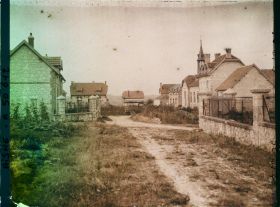 Image représentant France, Laffaux, Vue vers la place de la Mairie