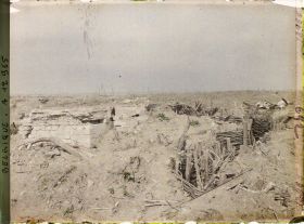 Image représentant Lignes de l'Yser près de l'Ecluse de Boesnighe, l'écluse du Het-Sas, ancne 1ère ligne boche