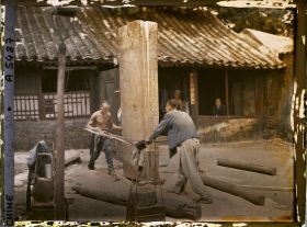 Image représentant Deux tailleurs de pierre