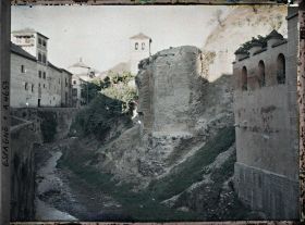 Image représentant Vieux quartier de l'Albaicín au bord du Darro