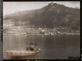 Image représentant Vue sur le quartier Ozakihon-machi et sur le temple Jôdo-ji depuis l'île de Mukô-jima
