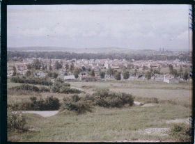 Image représentant France, Verdun, La Ville, vue prise vers l'Ouest de la voie ferrée de Verdun à Metz