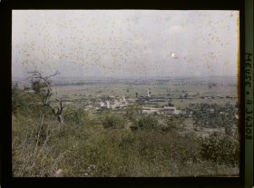 Image représentant France, Combres, Vue panoramique du Village et de la plaine de Woëvre