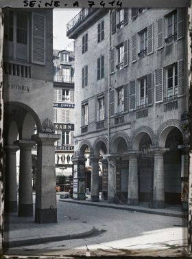 Image représentant La rue des Colonnes