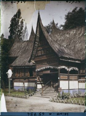 Image représentant L'Exposition Coloniale Internationale de 1931, le pavillon des arts appliqués des Indes neerlandaises