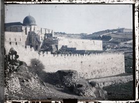 Image représentant Angle sud de l'enceinte avec la mosquée Al-Aksa