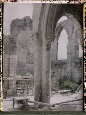 Image représentant France, Vailly, Intérieur de l'Eglise