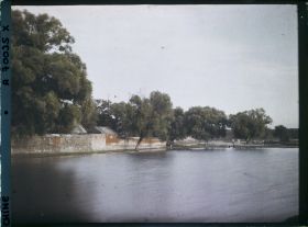 Image représentant À l'angle sud-est de la ville tartare