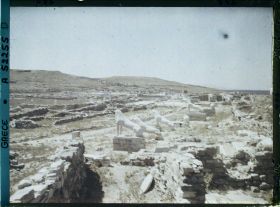 Image représentant Ensemble sur les ruines, vue vers le Sud