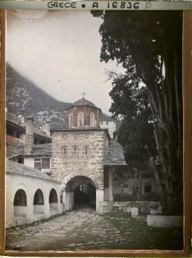 Image représentant Mont Athos, Grande Lavra, Petite porte à l'intérieur du Monastère