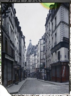 Image représentant Vue sur les rues des Petits-Carreaux et de Cléry depuis la rue Poissonnière