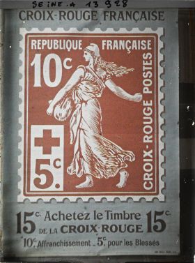Image représentant Affiche de la Croix-Rouge française, "Achetez le timbre de la Croix-Rouge 15c."