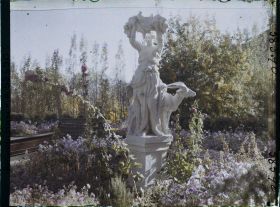 Image représentant Afghanistan, Kaboul, Jardin du Palais du Roi - Autre vue dans le Jardin
