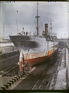 Image représentant France, Dunkerque, Navires en Cale Sèche