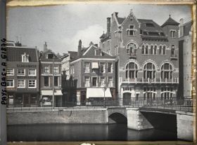 Image représentant vue d'un canal dans le quartier central