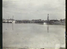 Image représentant Belgique, Nieuport, Une vue vers les Ecluses