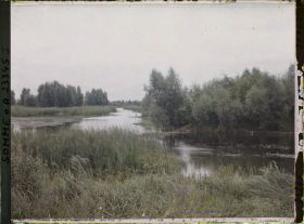 Image représentant France, Péronne, Les marais de la Somme au Sud Est de Péronne