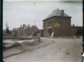 Image représentant France, Vimy, Reconstructions rue Faidherbe