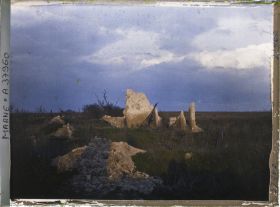 Image représentant France, Nauroy, Les ruines au Soleil Couchant