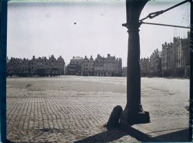 Image représentant France, Arras, Grande Place Contre Jour