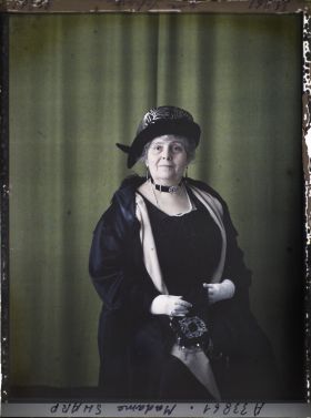 Image représentant Madame William Graves Sharp