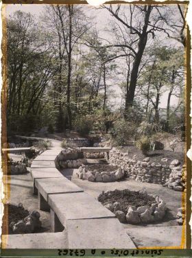 Image représentant Le jardin japonais de l'école normale supérieure de jeunes filles (ENSJF)