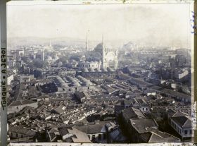 Image représentant Turquie, Constantinople, Panorama vers Nouri-Osman Djami, Ste Sophie et les toits du Grand Bazar