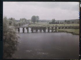 Image représentant France, Charny, La Meuse, vue prise vers l'Amont à Charny