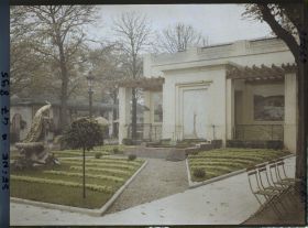 Image représentant L'Exposition des arts décoratifs, Jardin du pavillon de Limoges, par Nivet