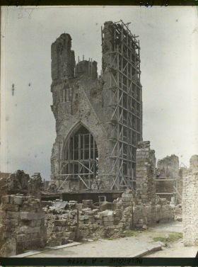 Image représentant Belgique, Ypres, Beffroi des Halles Nord-Est