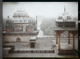 Image représentant Terrasses du mausolée d'Akbar