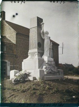 Image représentant France, Bailleul - Sire - Berthoud, Monumt aux Morts