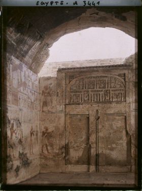 Image représentant Intérieur de la chapelle d'Isis dans le temple de Sethi Ier