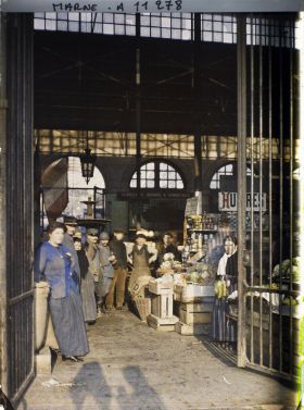 Image représentant Marché couvert sur la place des Marchés ( actuelle place du Forum)