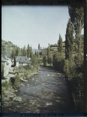 Image représentant Le Lez vers l'aval à Ourjout