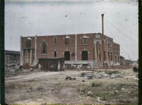 Image représentant France, Lens, Reconstructions de maisons