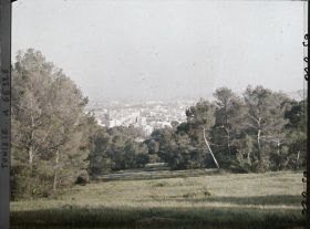 Image représentant Panorama de la ville pris le soir