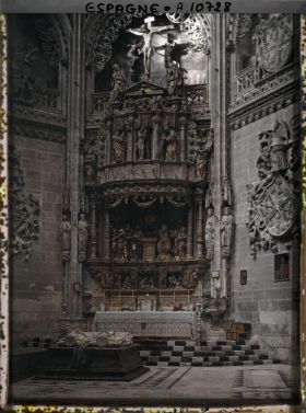 Image représentant Espagne, Burgos, Dans la Cathédrale , la Chapelle du Connétable avec son retable Central