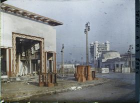 Image représentant L'exposition des arts décoratifs, démolition des pavillons sur l'esplanade des Invalides