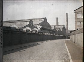 Image représentant Prusse, Essen, Une rue dans les Usines