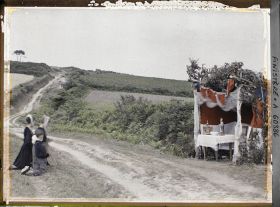 Image représentant Le reposoir de saint Thurien sur le parcours de la Grande Troménie